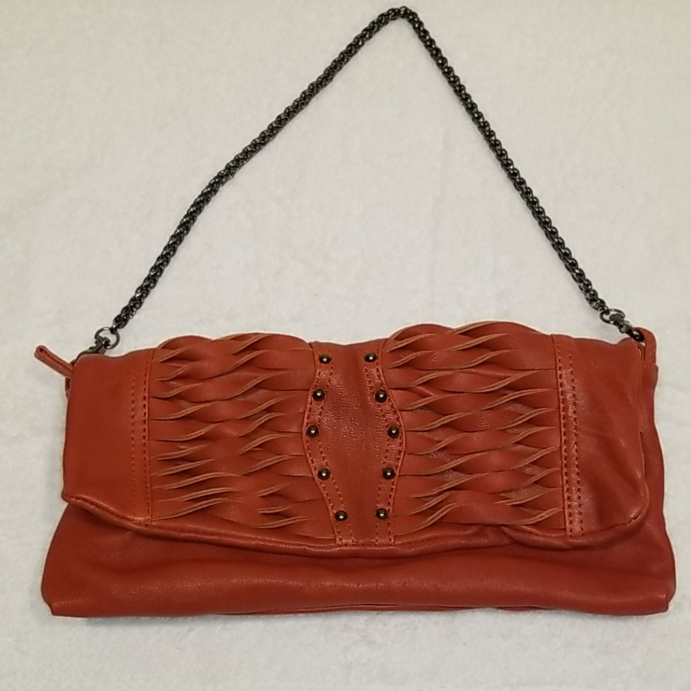 7 Chi Leather Clutch in Rust